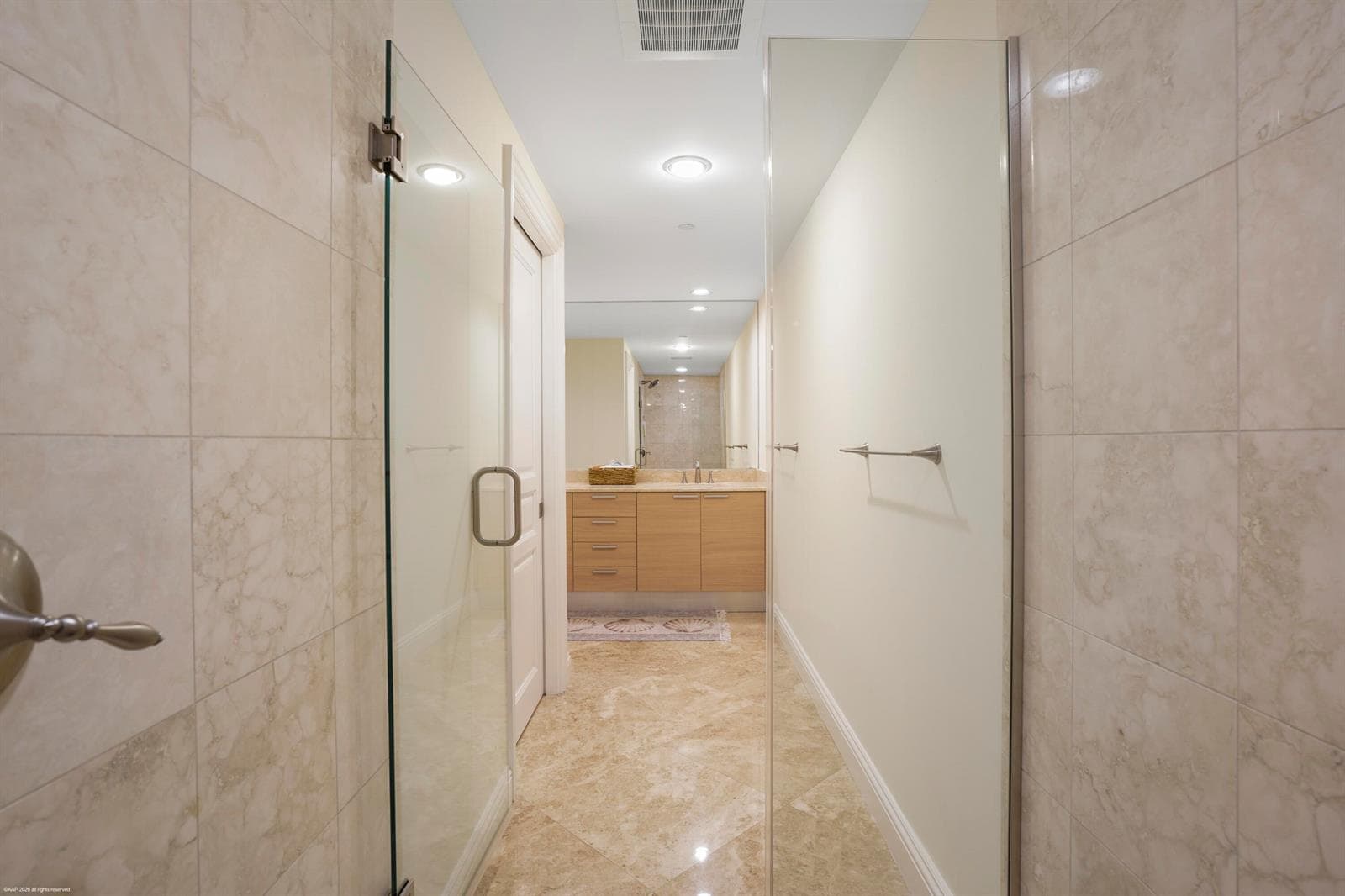 3800 N Ocean Dr Apt 1450 025