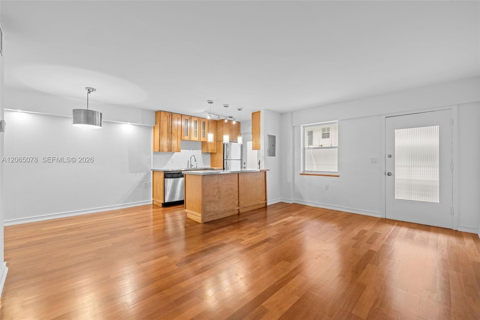 EUCLID EAST CONDOMINIUM · #3C in Miami Beach - Photo 3