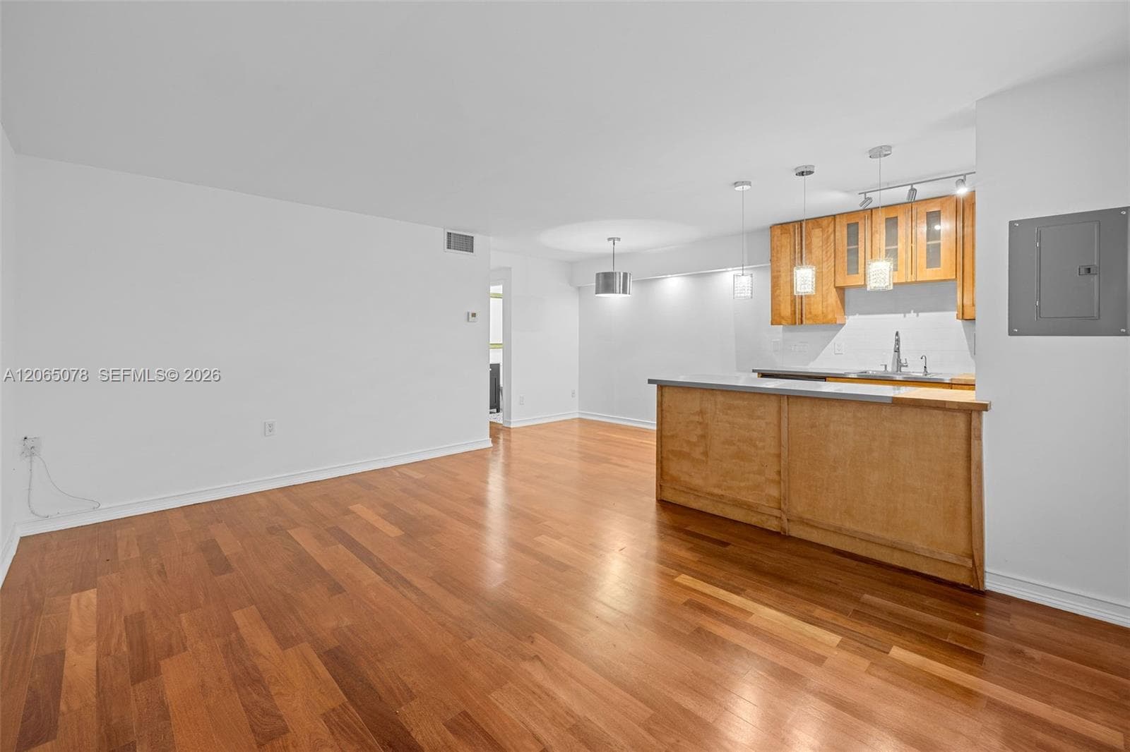 EUCLID EAST CONDOMINIUM · #3C in Miami Beach - Photo 5