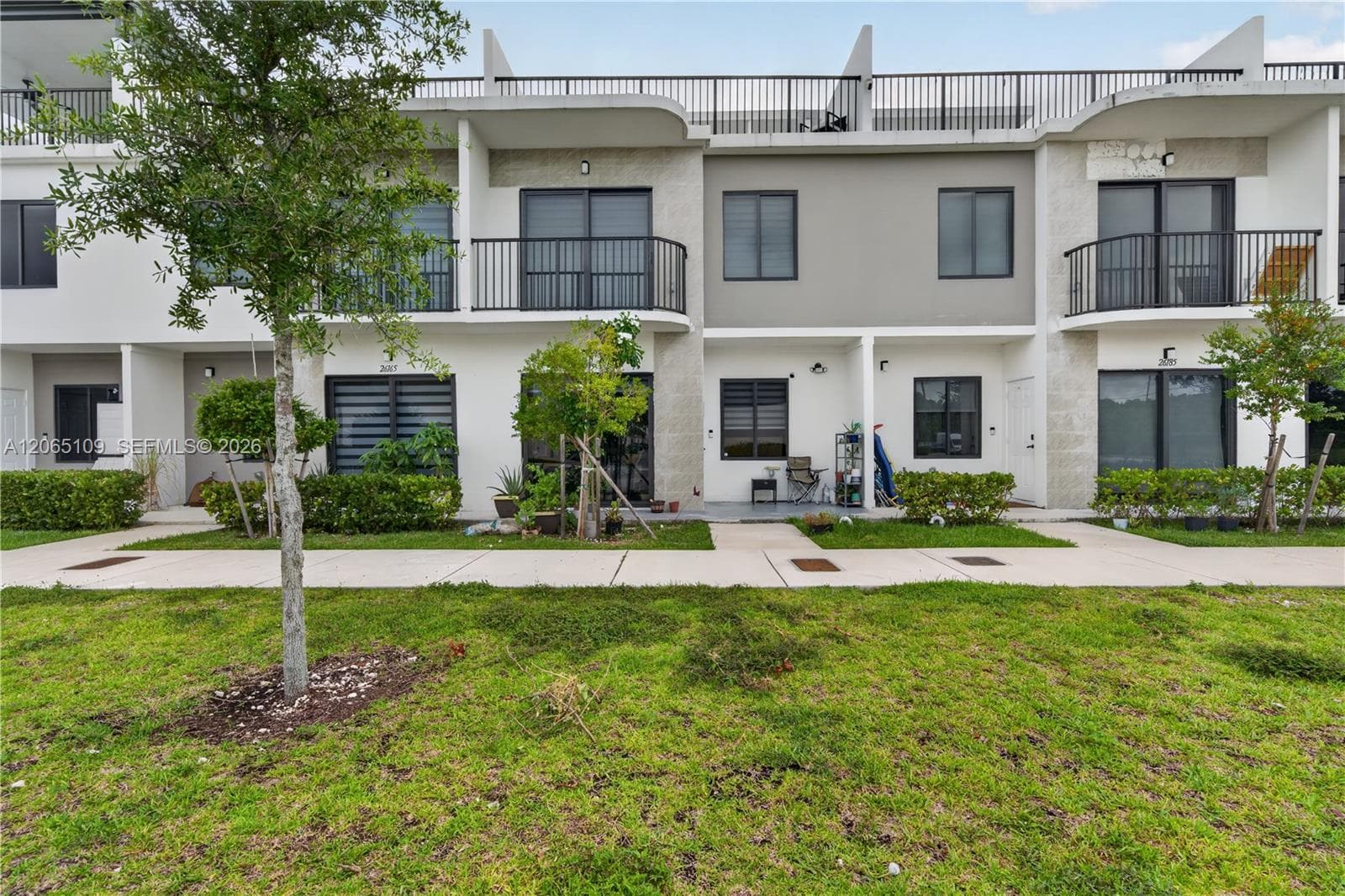 26175 SW 145th Ct photo 2