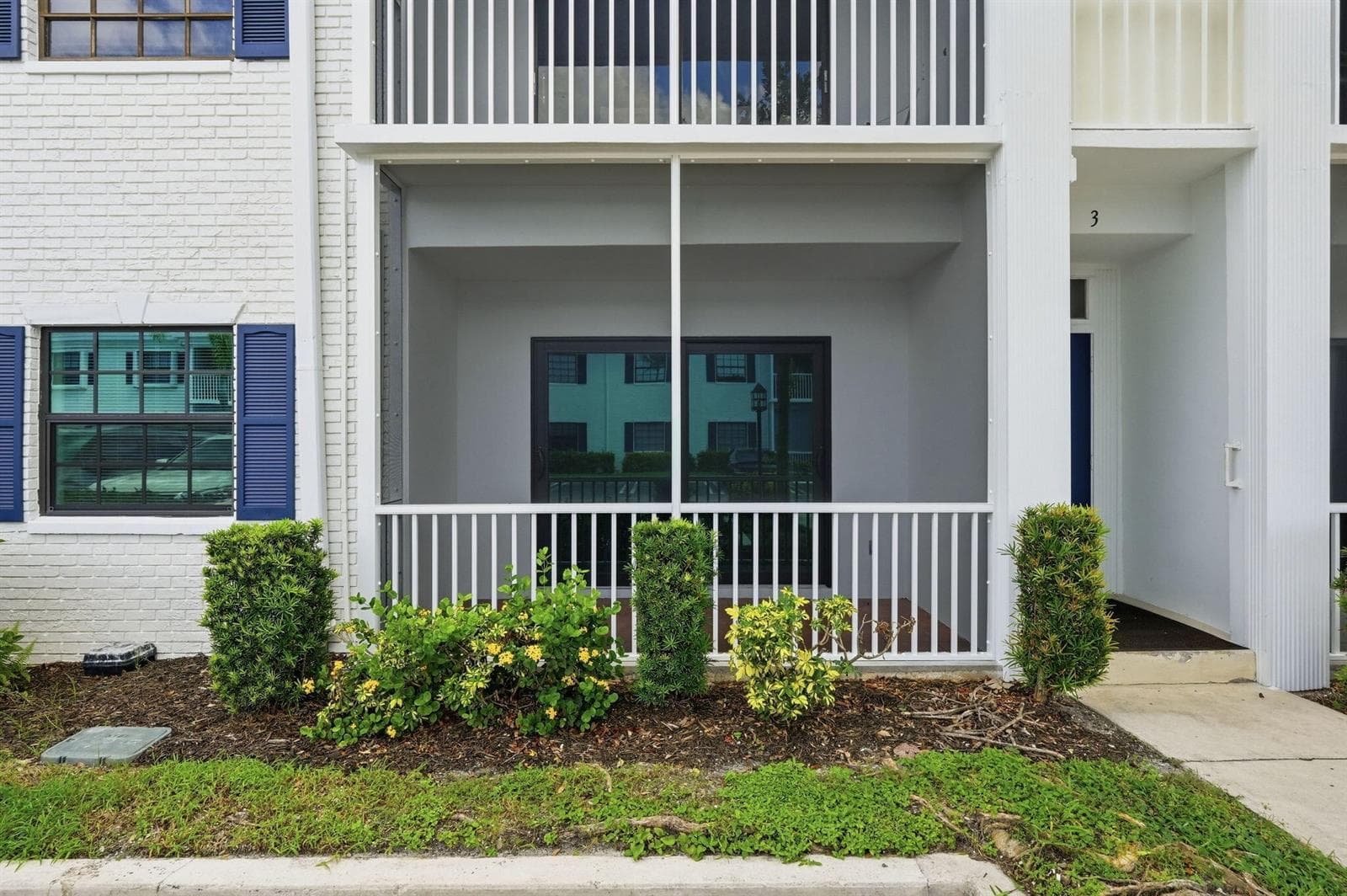 3-web-or-mls-140_Cypress_Club_Drive_Unit