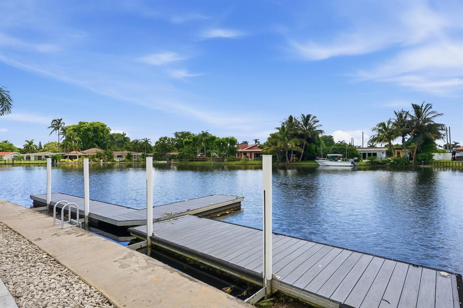 7-web-or-mls-140_Cypress_Club_Drive_Unit