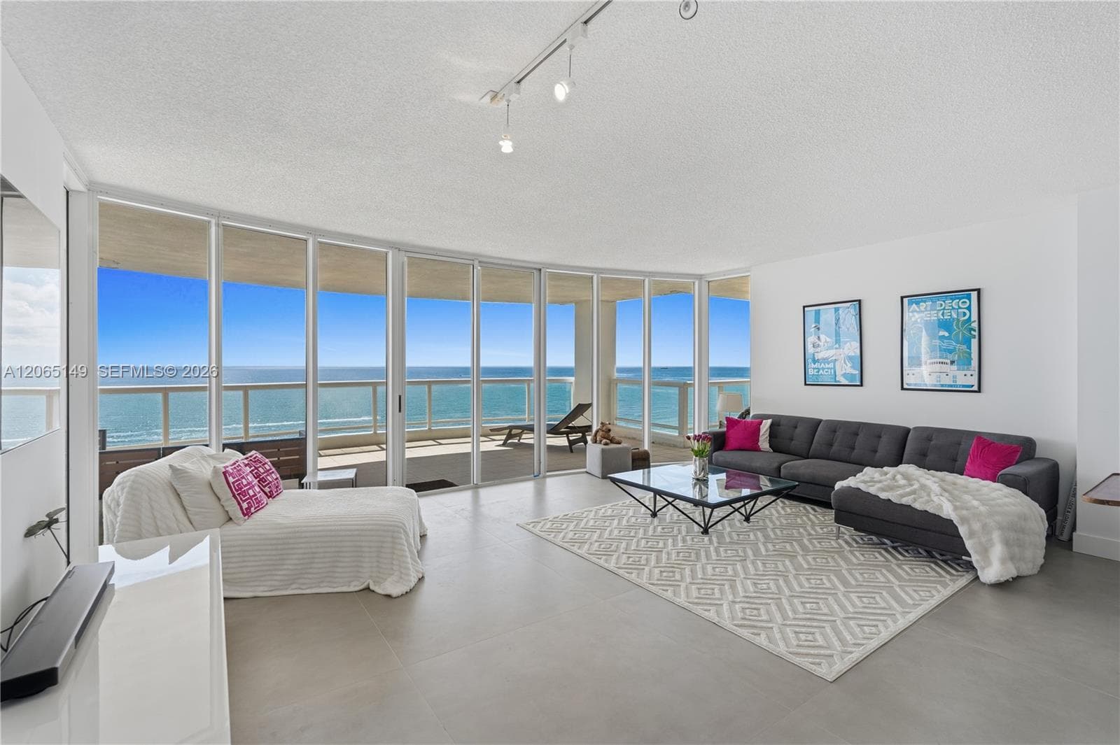 LA TOUR CONDO · #1503 in Miami Beach - Photo 3