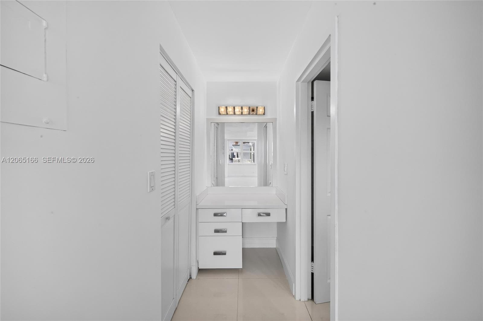 Winston Tower 500 · #1216 in Sunny Isles Beach - Photo 23