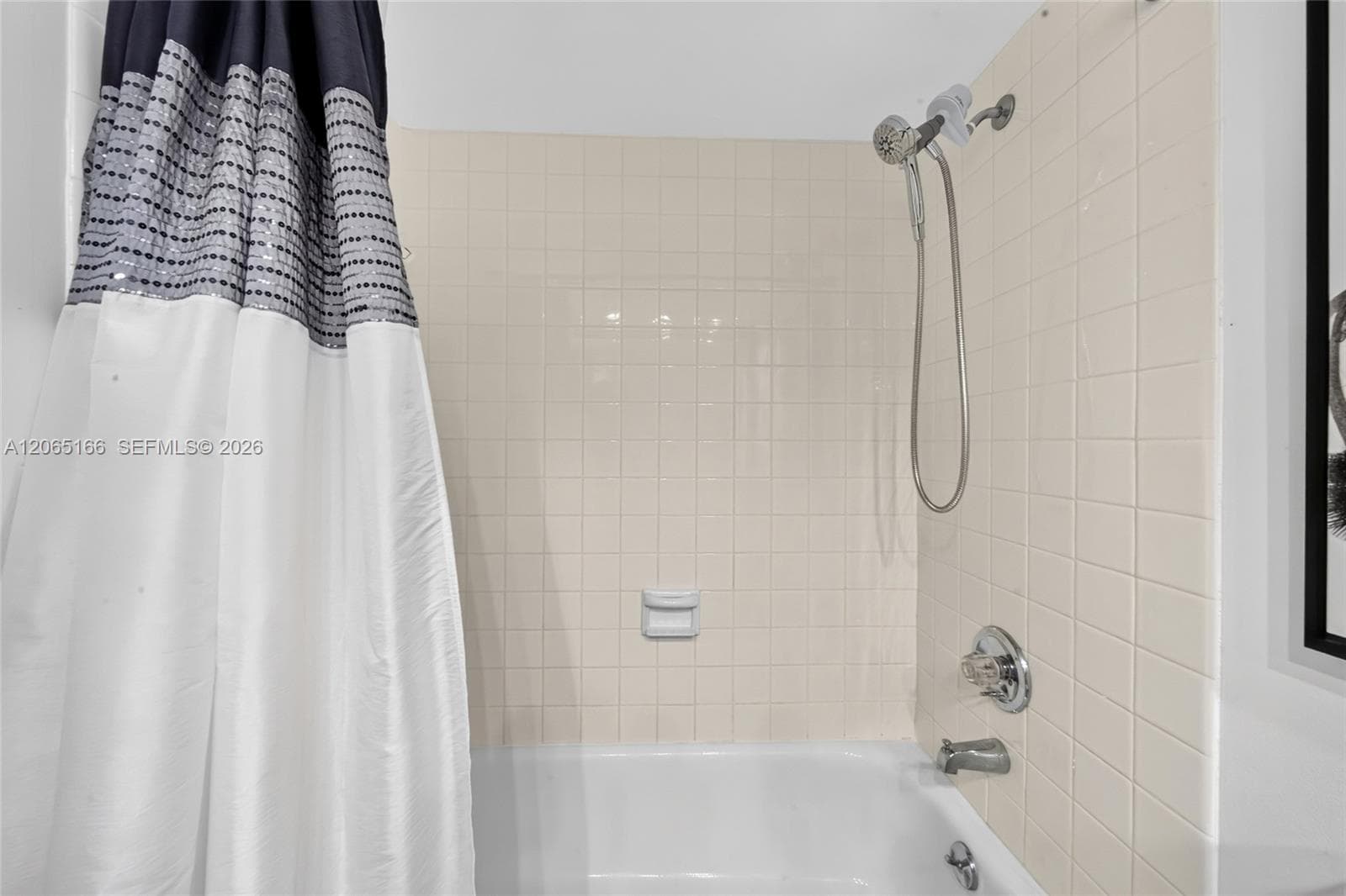Winston Tower 500 · #1216 in Sunny Isles Beach - Photo 26