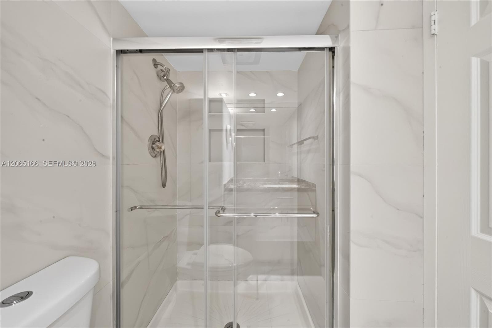 Winston Tower 500 · #1216 in Sunny Isles Beach - Photo 28