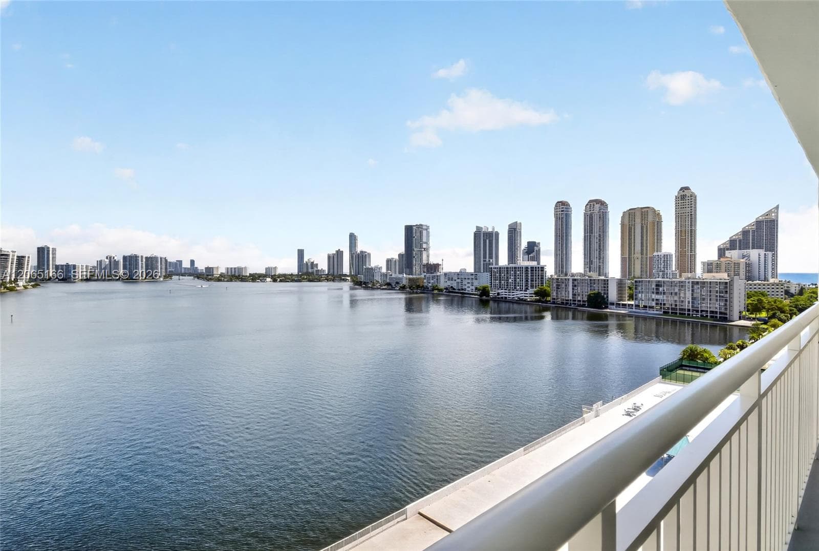 Winston Tower 500 · #1216 in Sunny Isles Beach - Photo 35