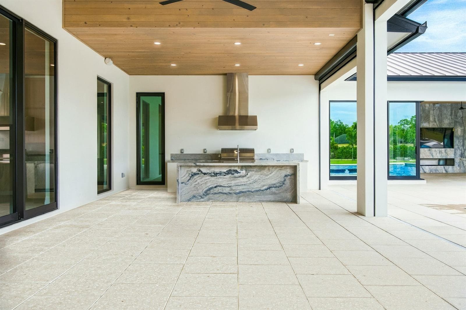 Summer Kitchen