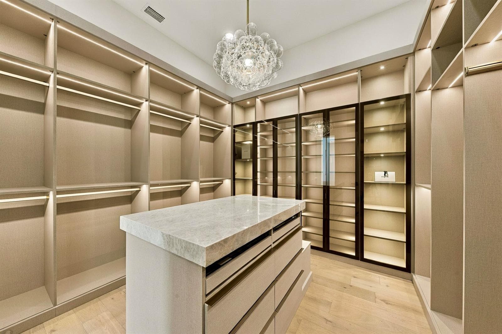 Her Closet