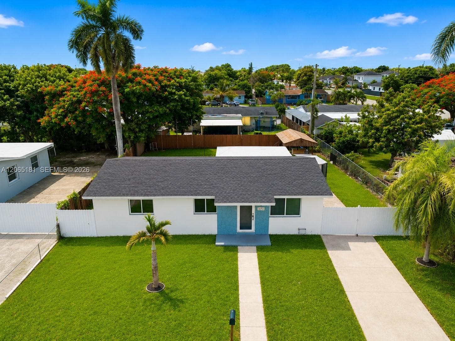 15624 SW 297th Ter photo 3
