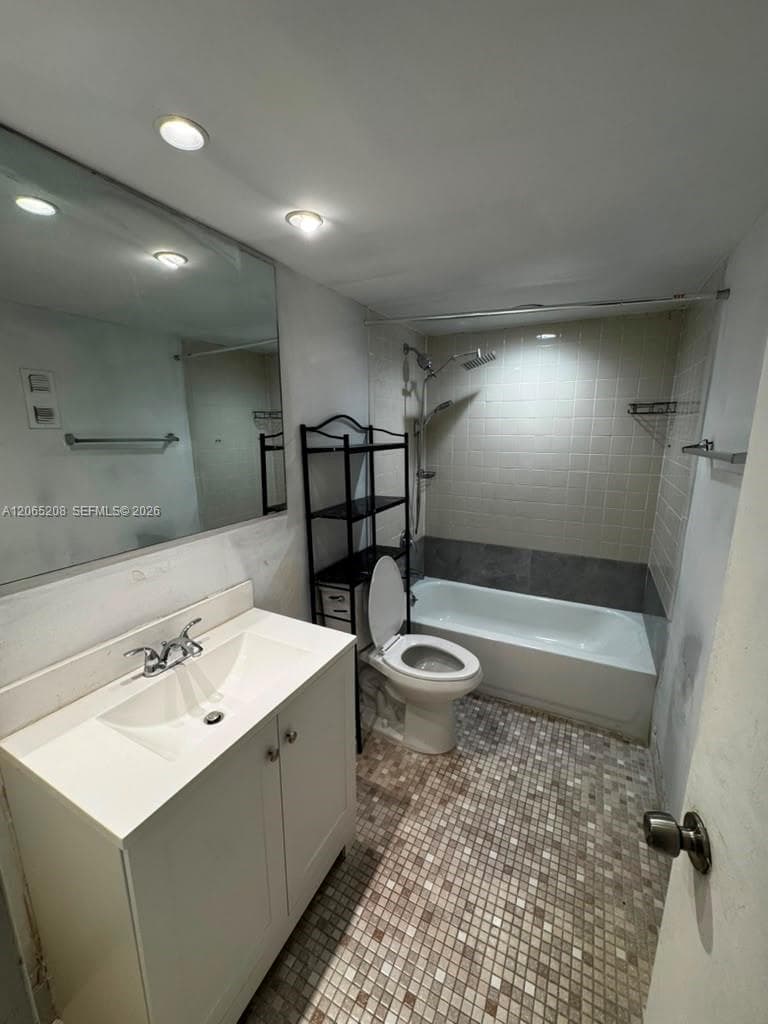 THE LEEWARD CONDO · #215-D in North Miami - Photo 8