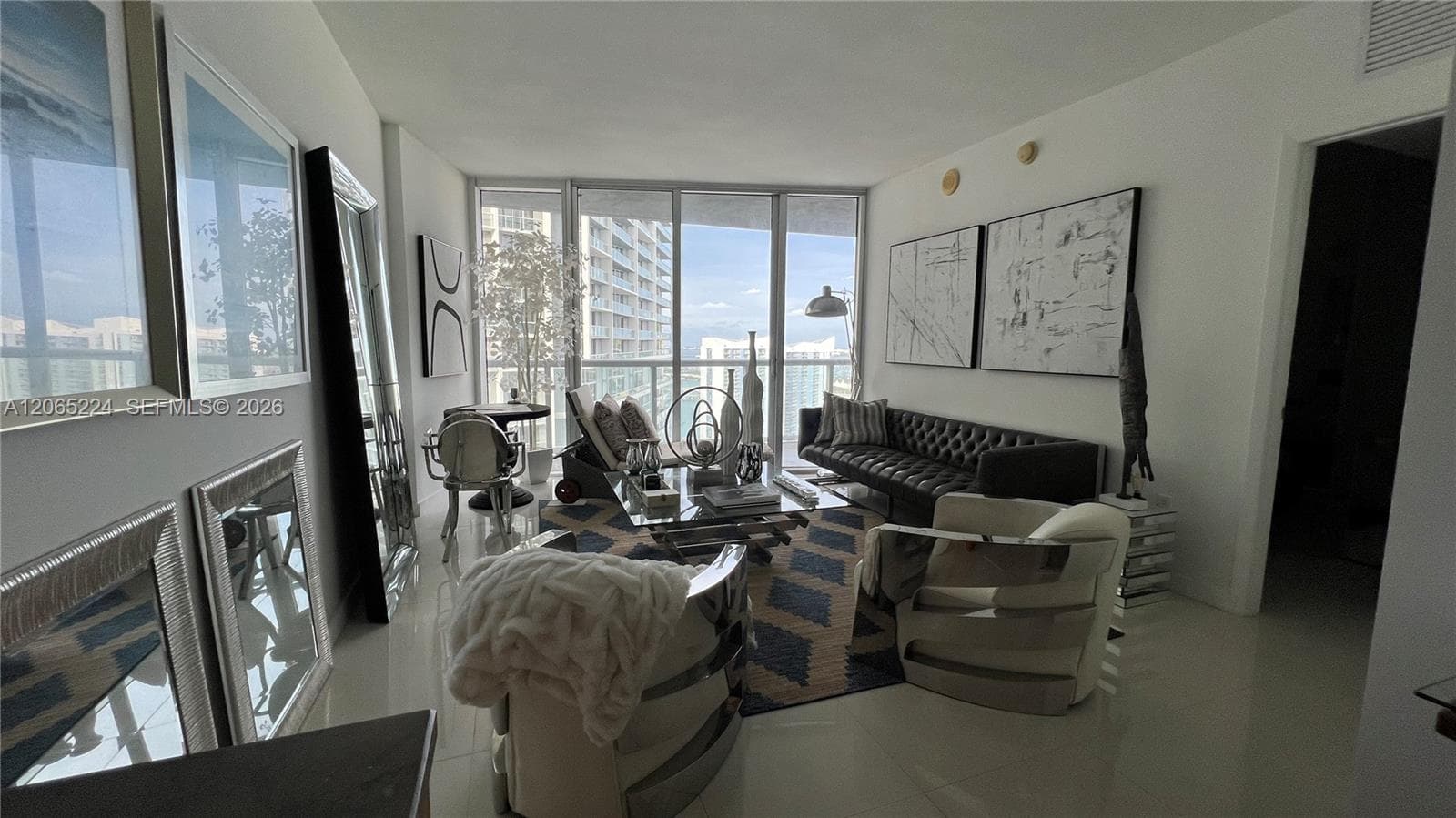 Icon Brickell II · #4308 in Miami - Photo 11