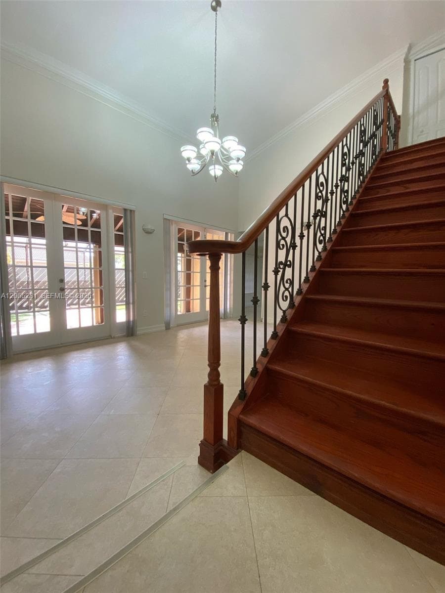 12432 SW 94th Ln photo 3