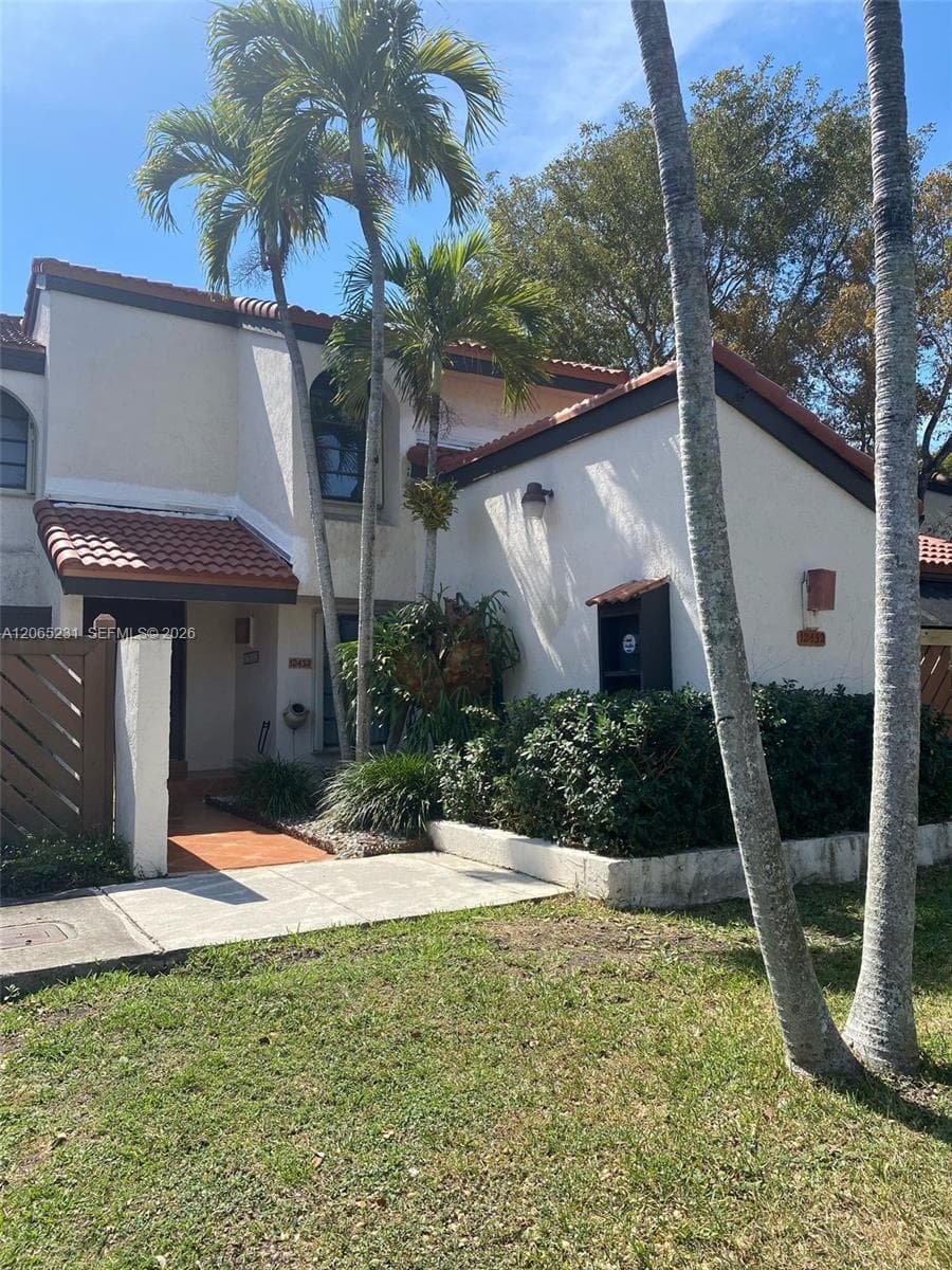 12432 SW 94th Ln photo 1