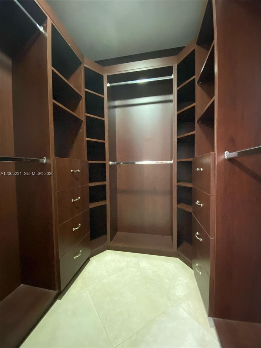12432 SW 94th Ln photo 15