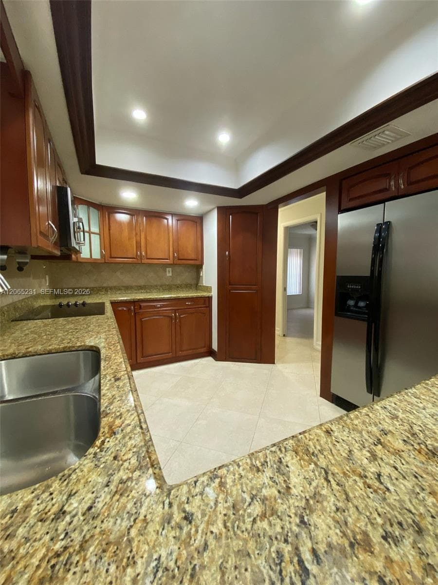 12432 SW 94th Ln photo 8