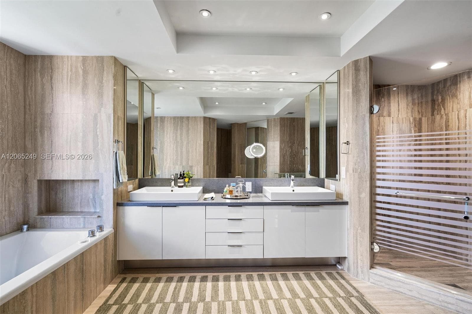 ATLANTIC III AT THE POINT · #1006 in Aventura - Photo 23