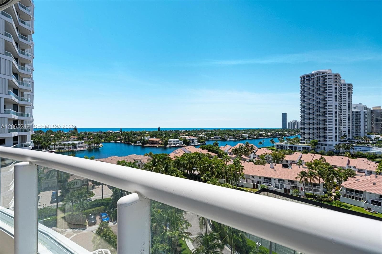 ATLANTIC III AT THE POINT · #1006 in Aventura - Photo 2