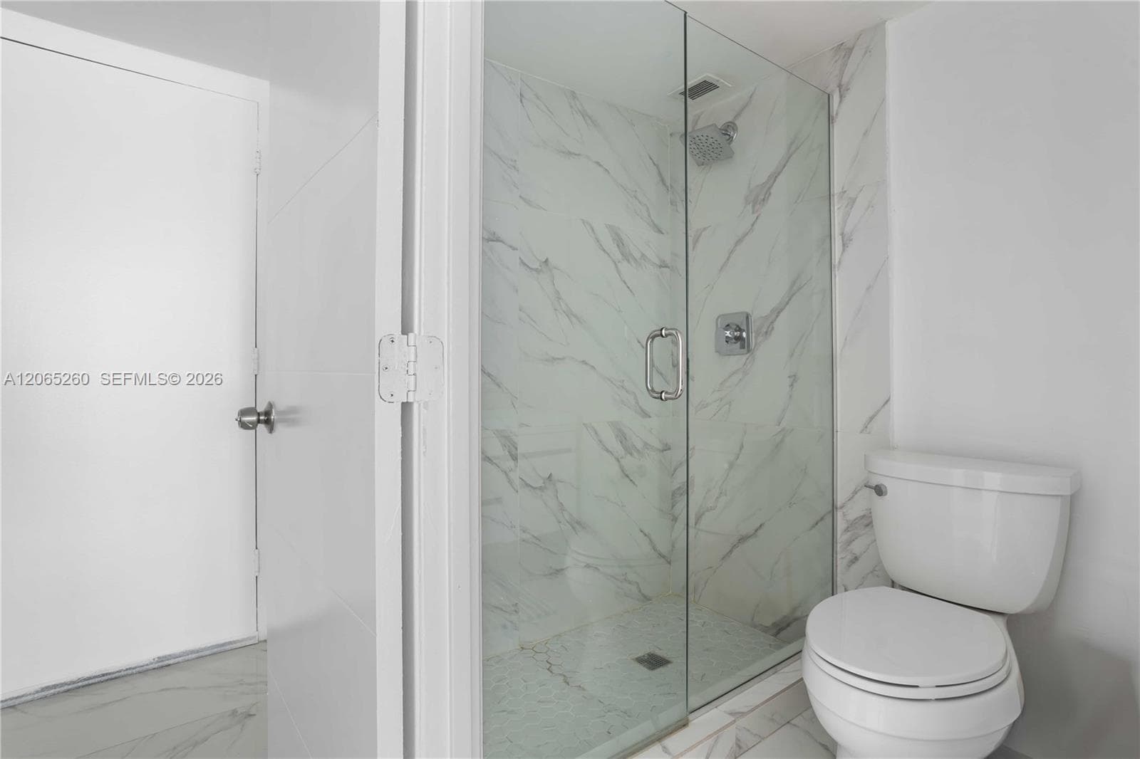 Del Prado Condo · #1904-1 in Aventura - Photo 17