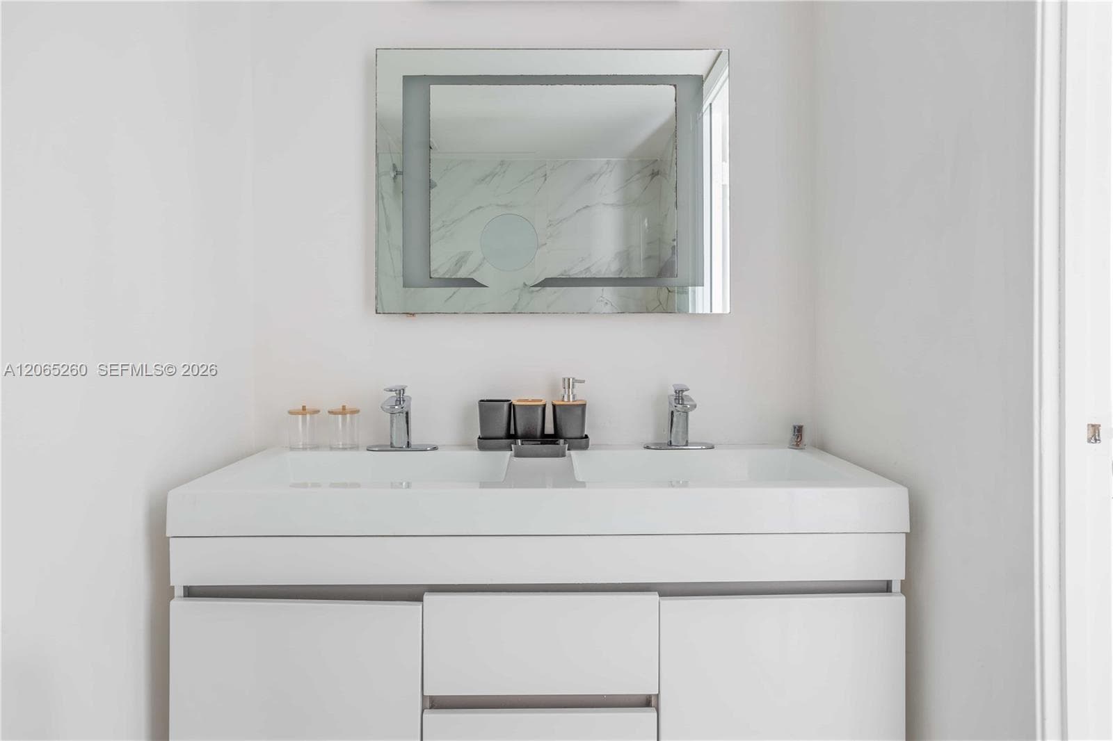 Del Prado Condo · #1904-1 in Aventura - Photo 16