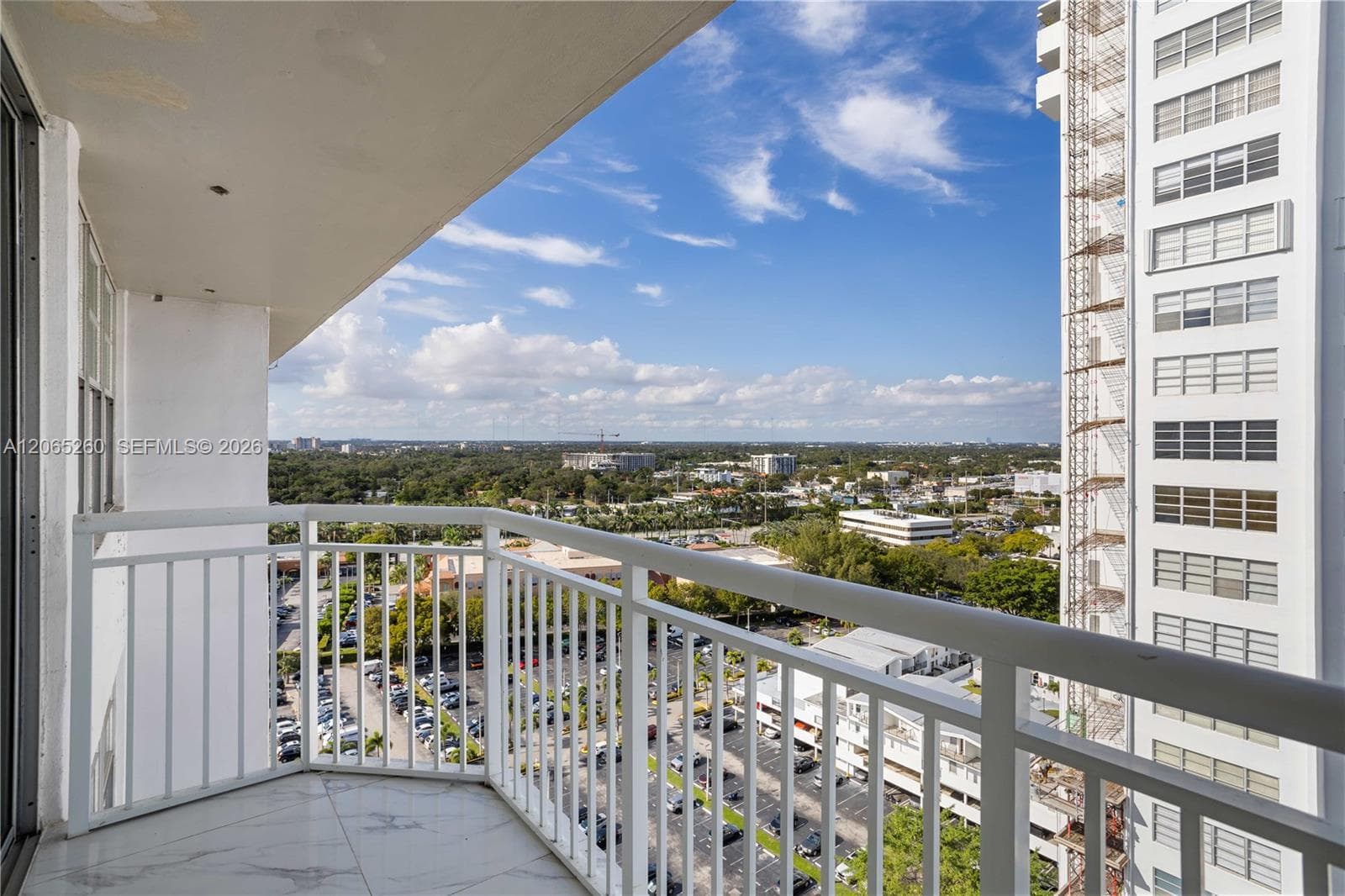 Del Prado Condo · #1904-1 in Aventura - Photo 14