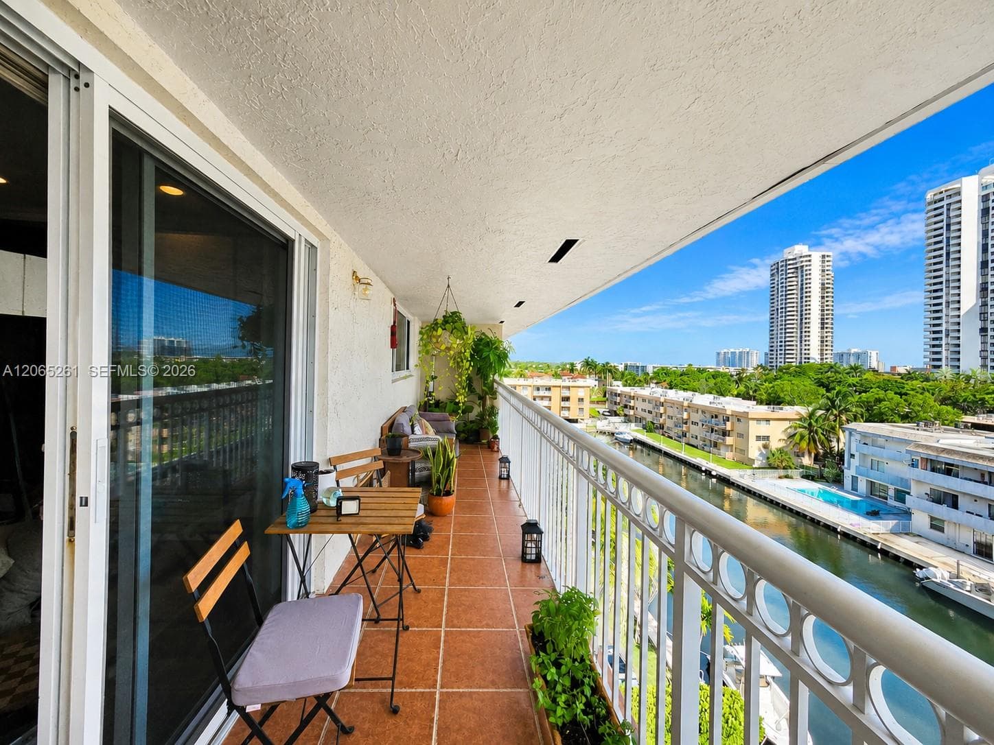 BAYVIEW POINT SOUTH CONDO · #605 in North Miami Beach - Photo 2
