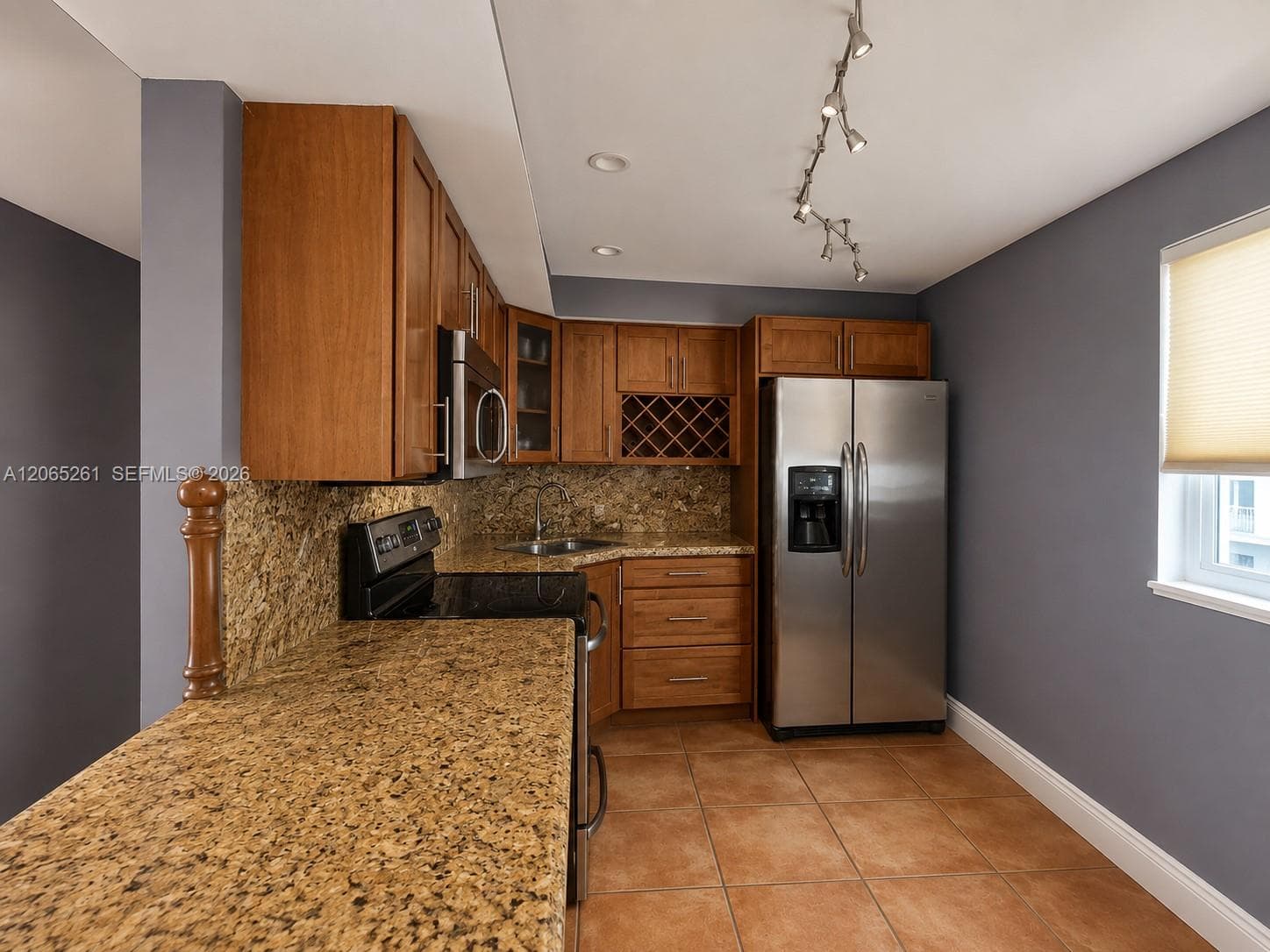 BAYVIEW POINT SOUTH CONDO · #605 in North Miami Beach - Photo 7