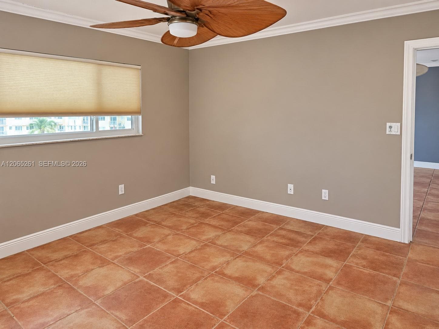 BAYVIEW POINT SOUTH CONDO · #605 in North Miami Beach - Photo 15
