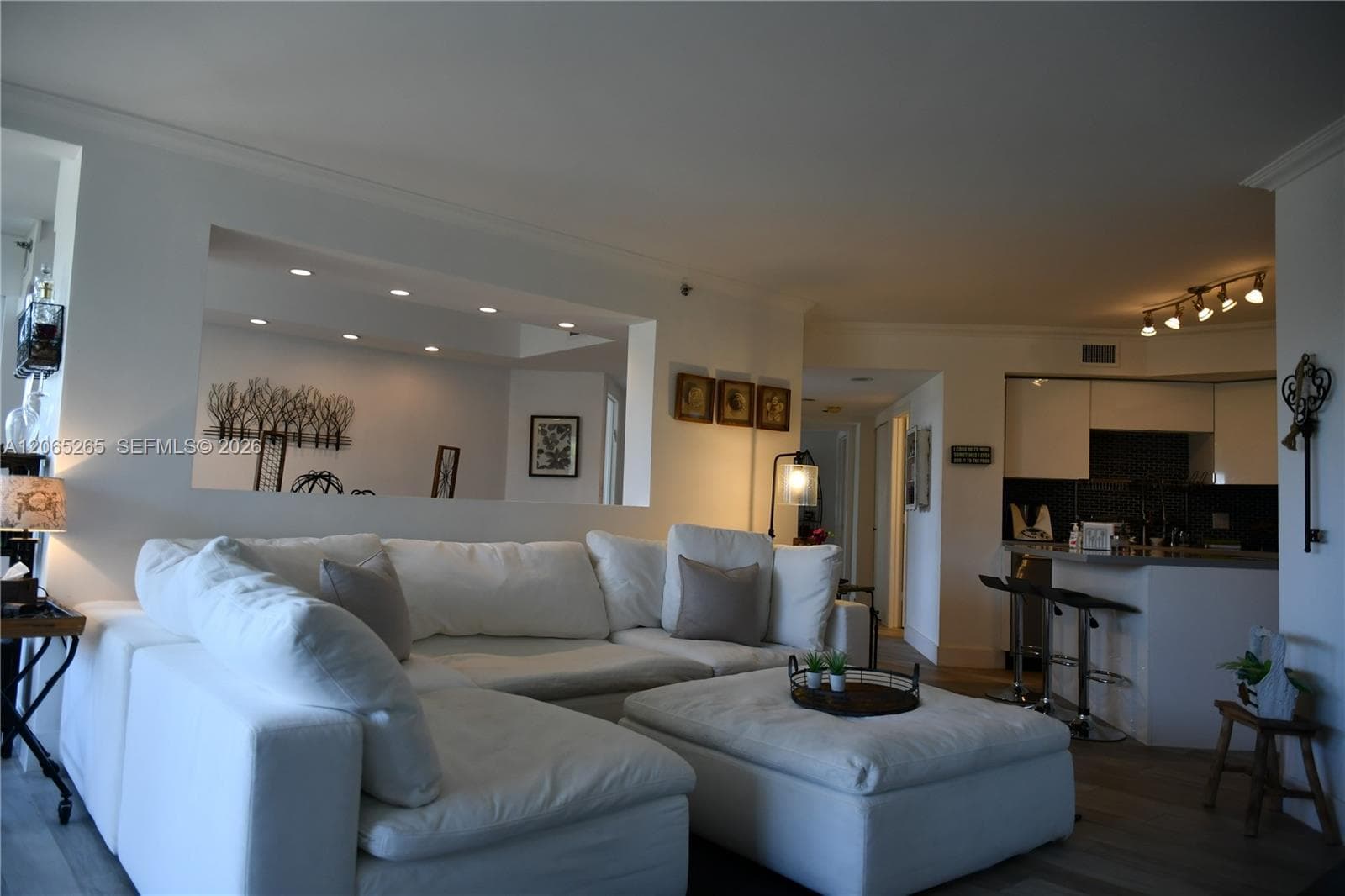 1000 ISL BLVD WILLIAMS IS · #303 in Aventura - Photo 3