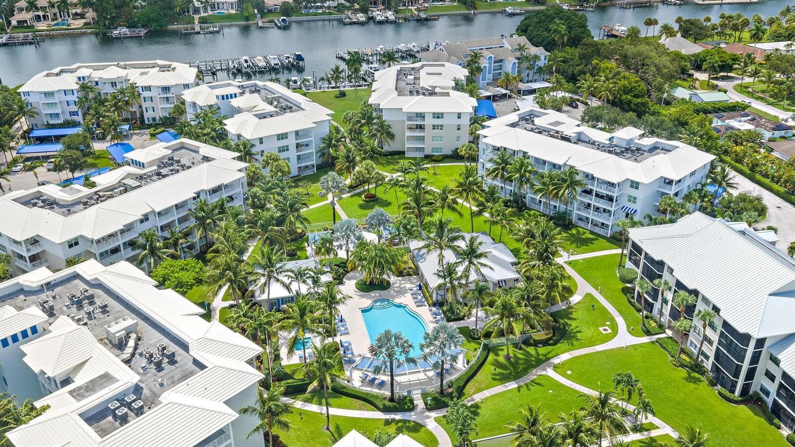 411 Bay Colony Dr N-41