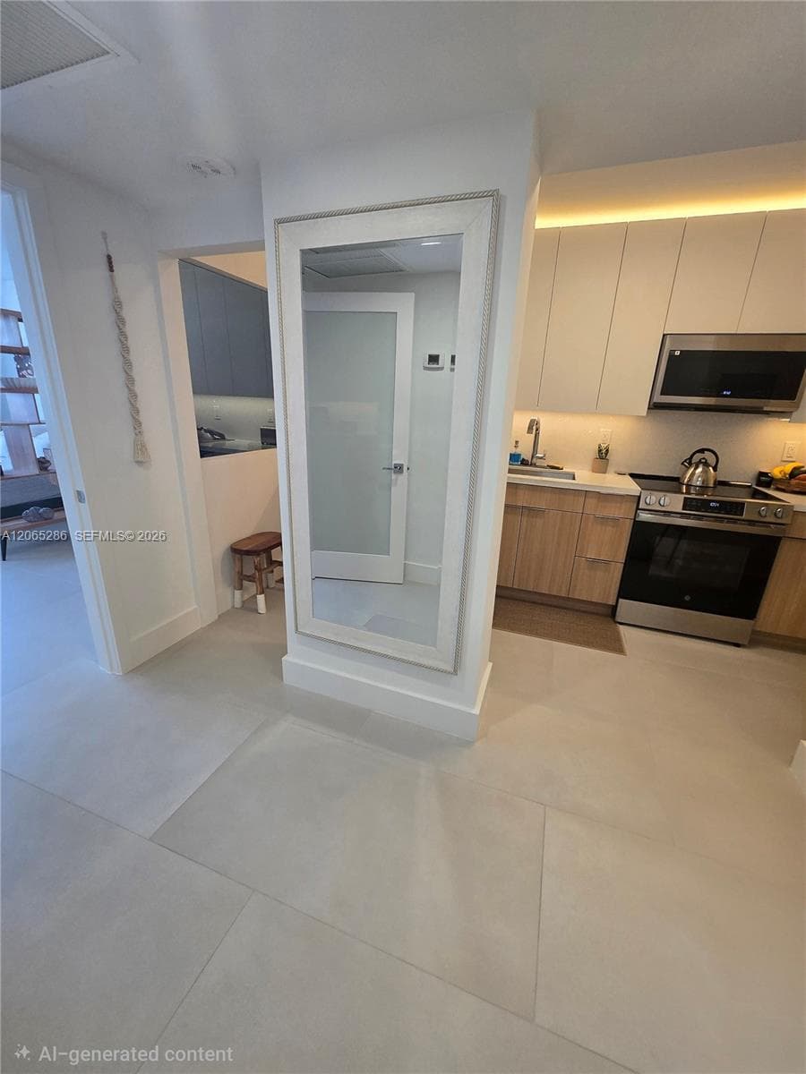 The Decoplage · #931 in Miami Beach - Photo 13