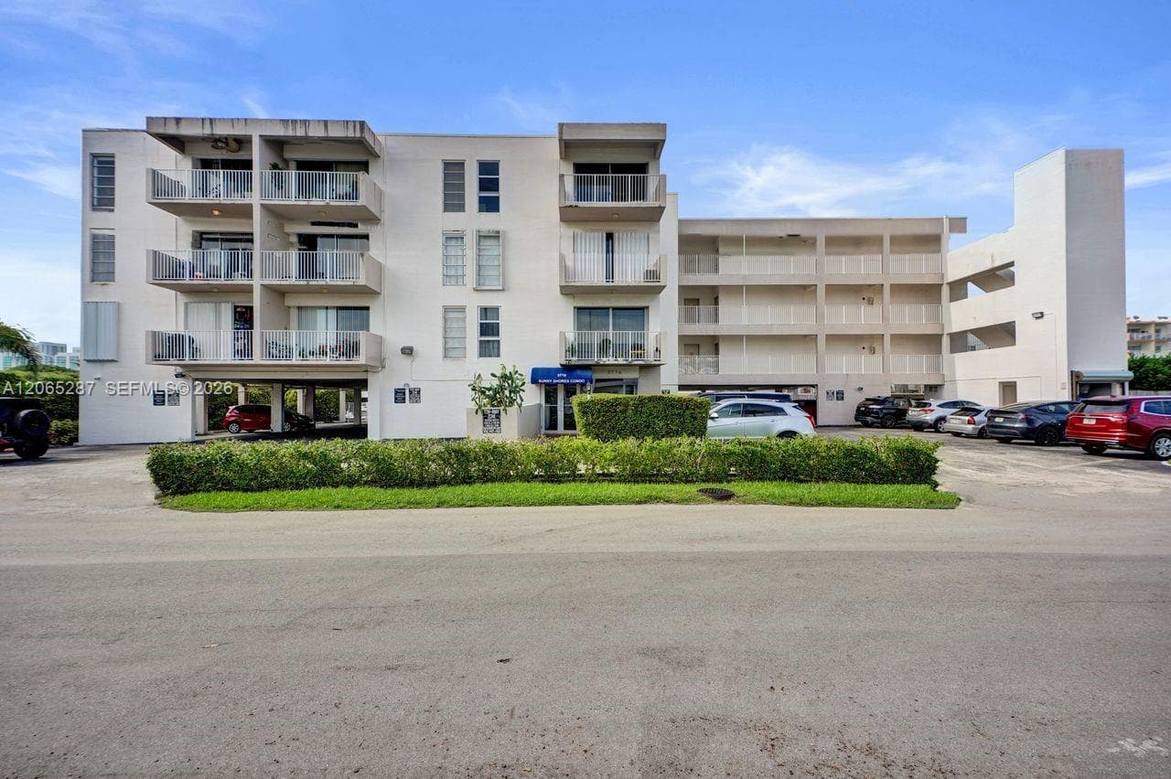 SUNNY SHORES CONDO · #301 in North Miami Beach - Photo 36