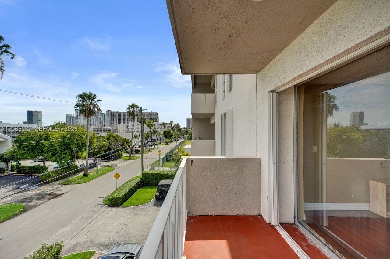 SUNNY SHORES CONDO · #301 in North Miami Beach - Photo 30