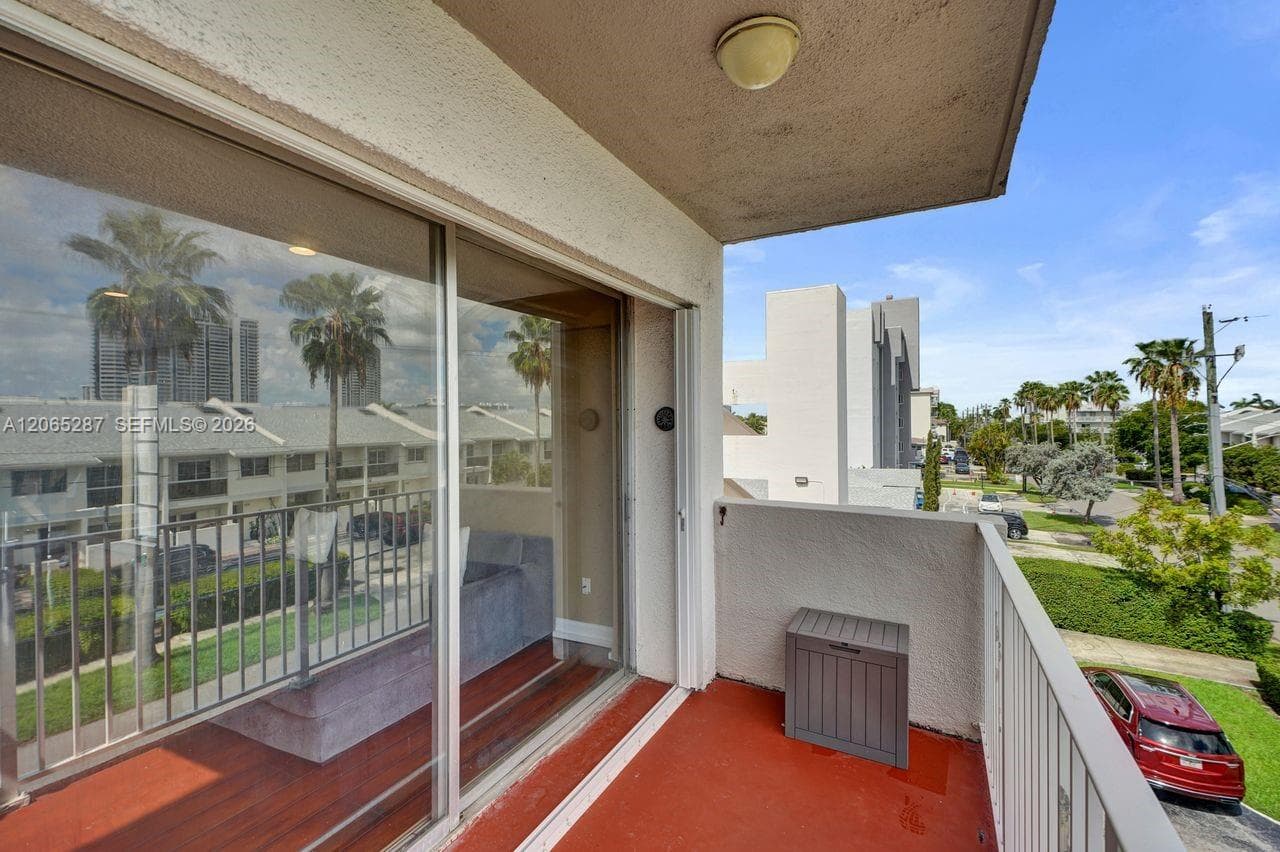SUNNY SHORES CONDO · #301 in North Miami Beach - Photo 33
