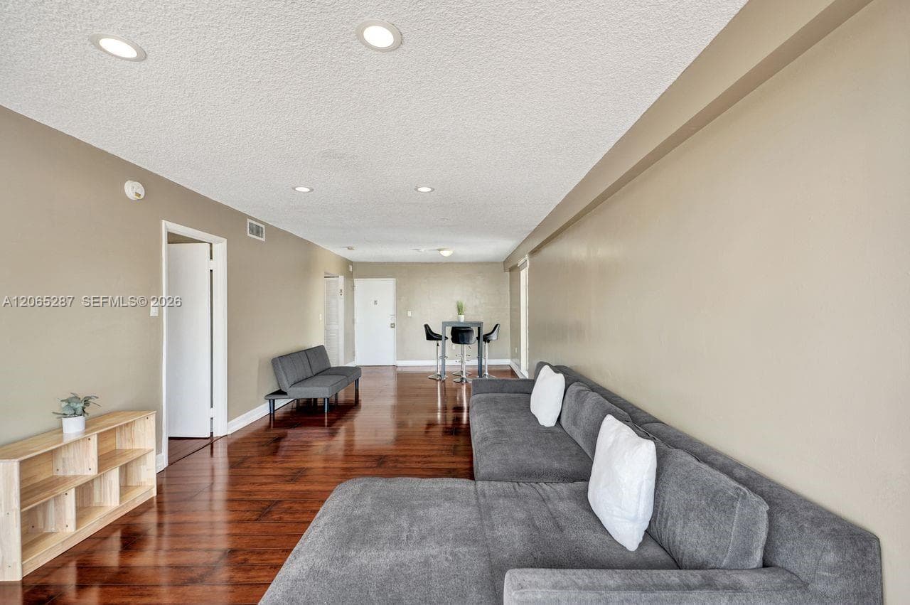SUNNY SHORES CONDO · #301 in North Miami Beach - Photo 11