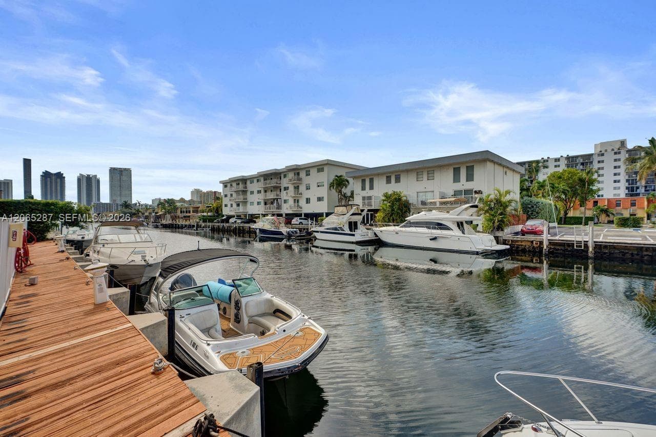 SUNNY SHORES CONDO · #301 in North Miami Beach - Photo 39