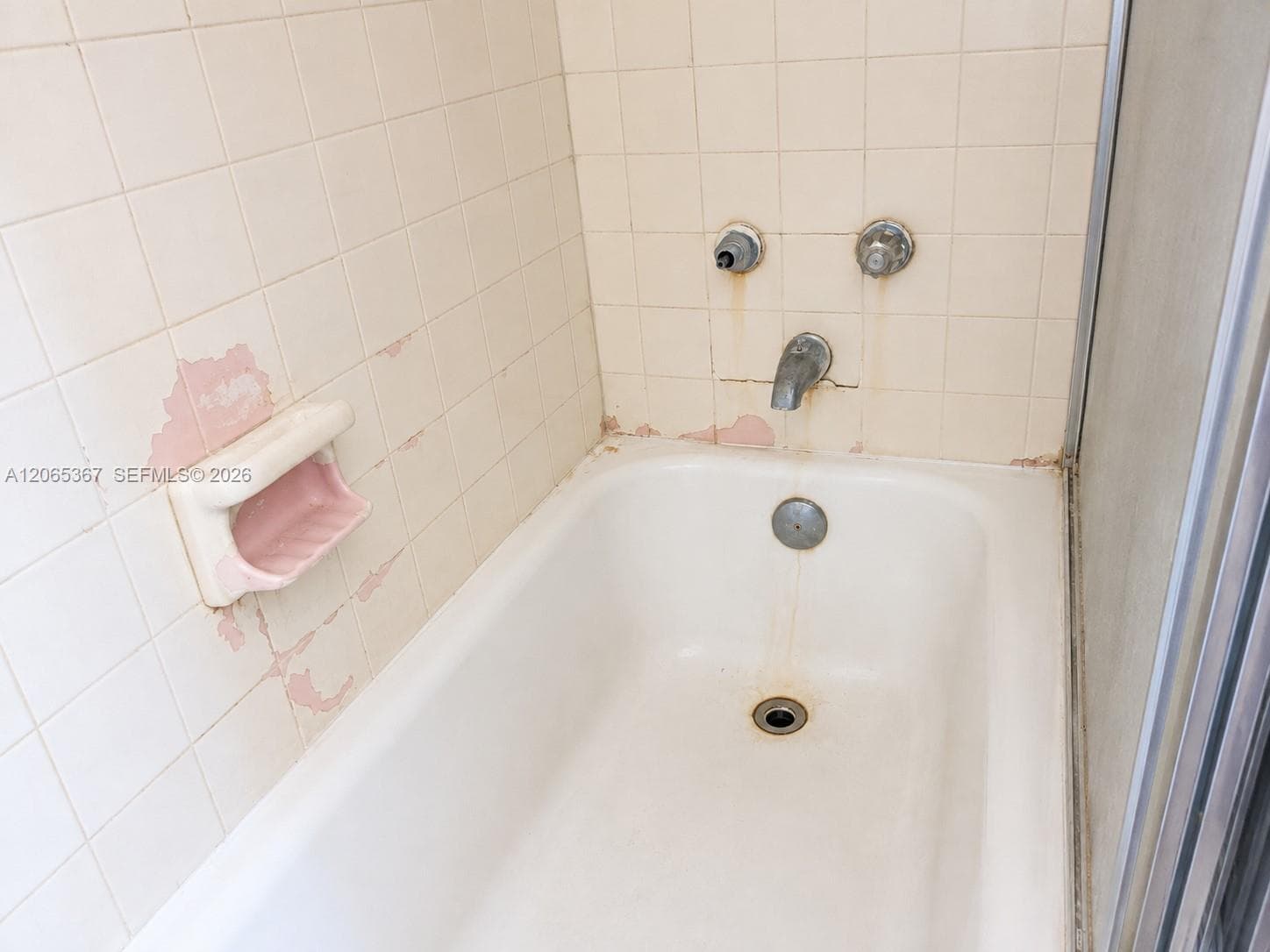 STRATFORD HOUSE · #608 in North Miami Beach - Photo 16