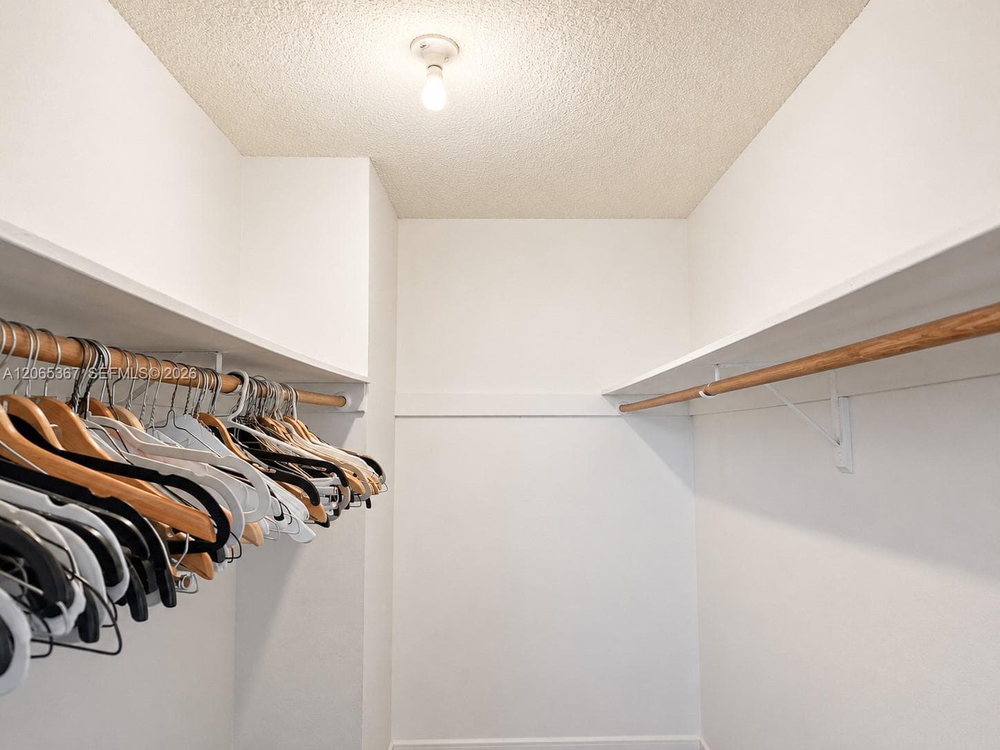 STRATFORD HOUSE · #608 in North Miami Beach - Photo 20