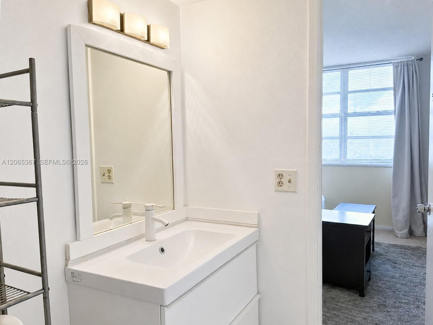 STRATFORD HOUSE · #608 in North Miami Beach - Photo 15