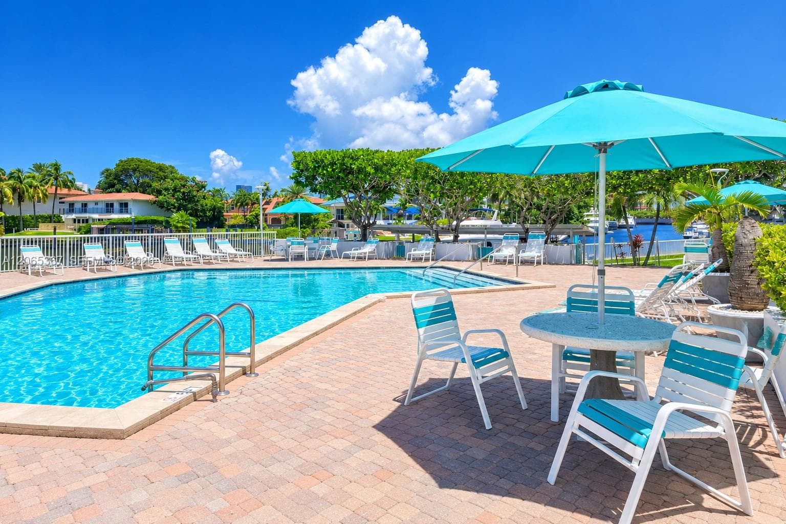 STRATFORD HOUSE · #608 in North Miami Beach - Photo 25