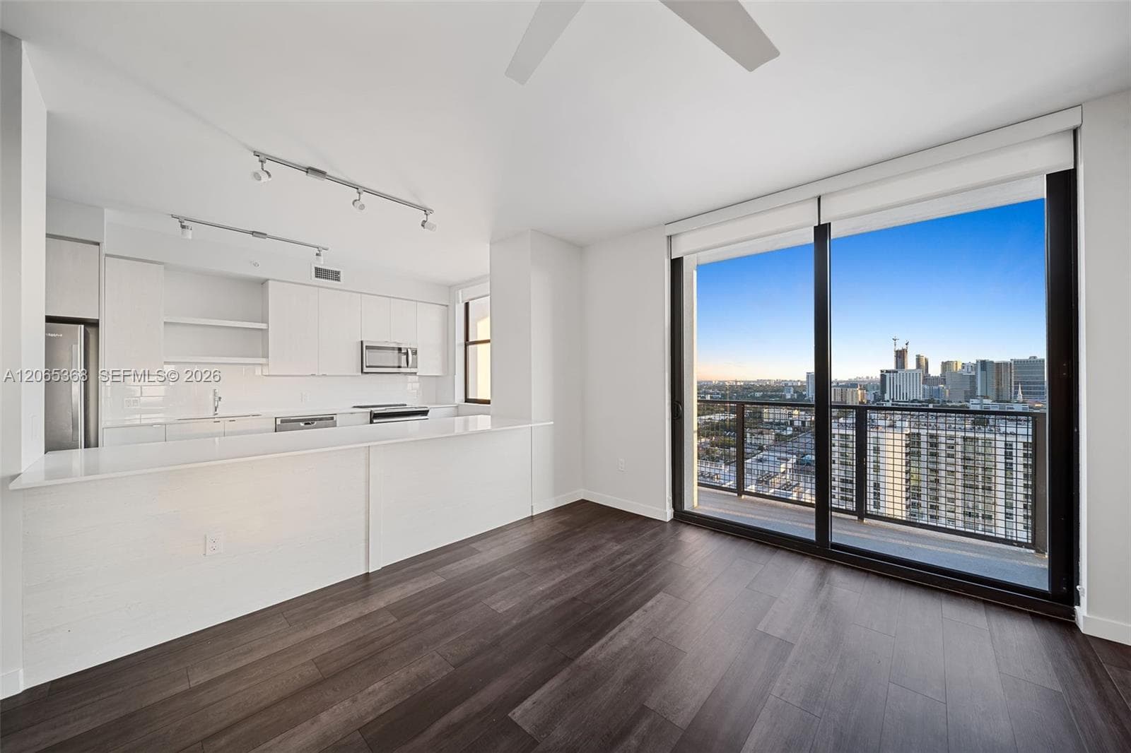District Flagler Village · #1801 in Fort Lauderdale - Photo 4