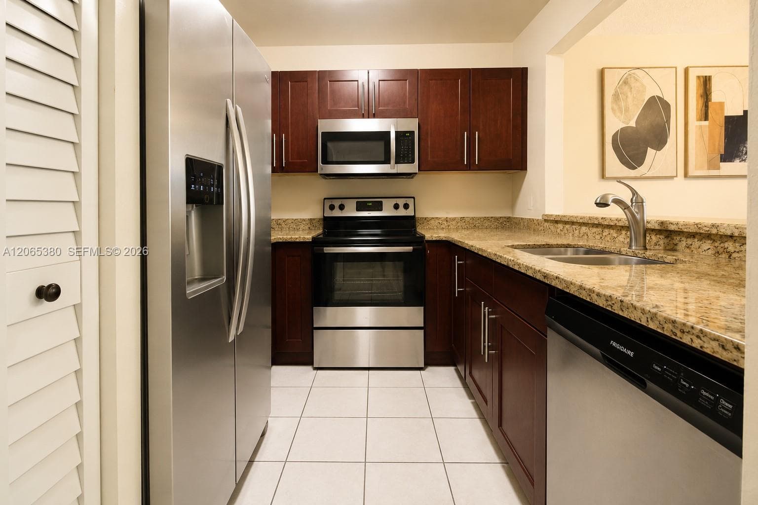 CALUSA CLUB VILLAGE CONDO · #203-B in Miami - Photo 7