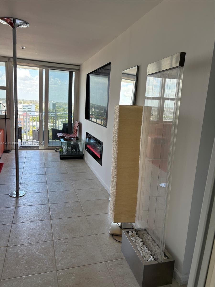 BAYVIEW TOWERS CONDO SOUT · #A1409 in North Miami - Photo 2