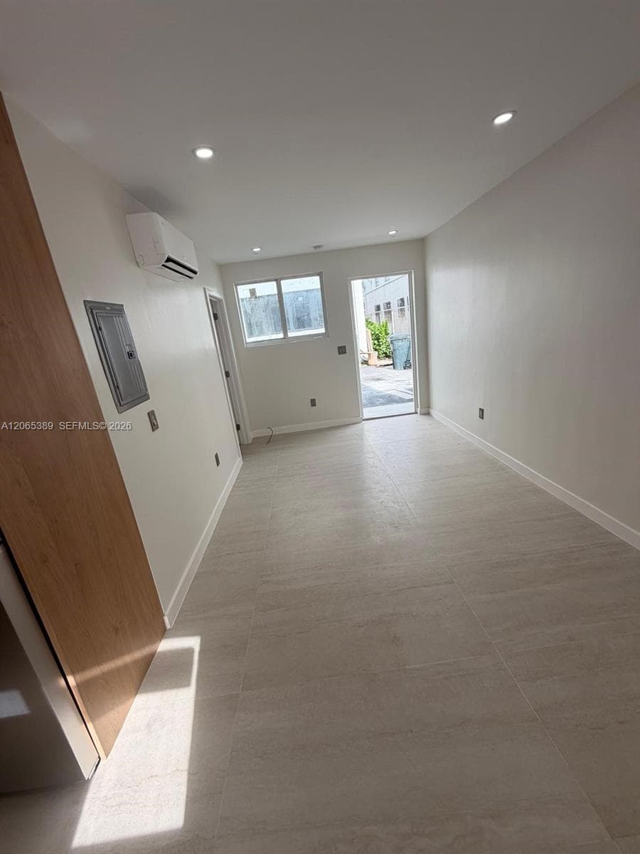 BEACON MANOR · #10 in Miami - Photo 2