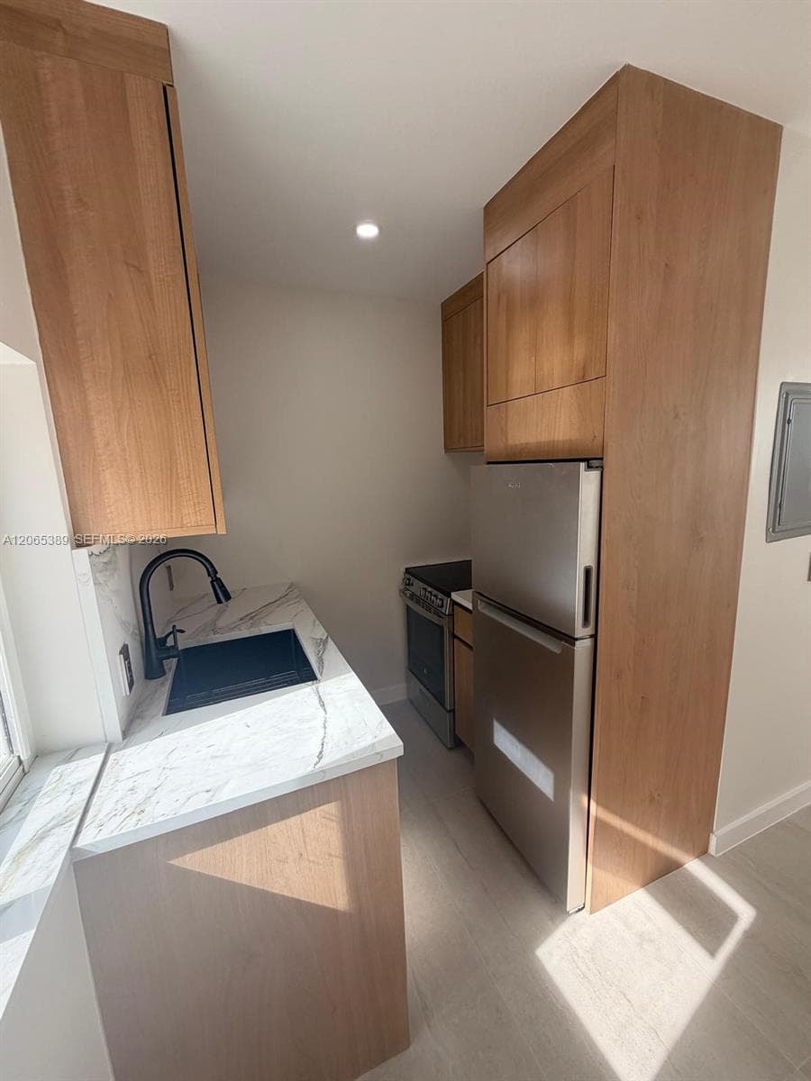 BEACON MANOR · #10 in Miami - Photo 1