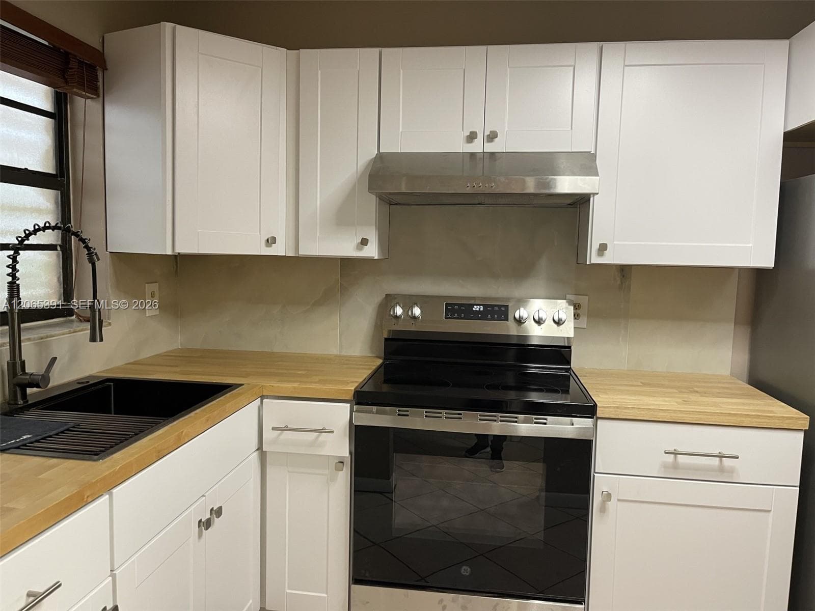 LINCOLN WEST GARDENS COND · #306 in Miami Beach - Photo 4