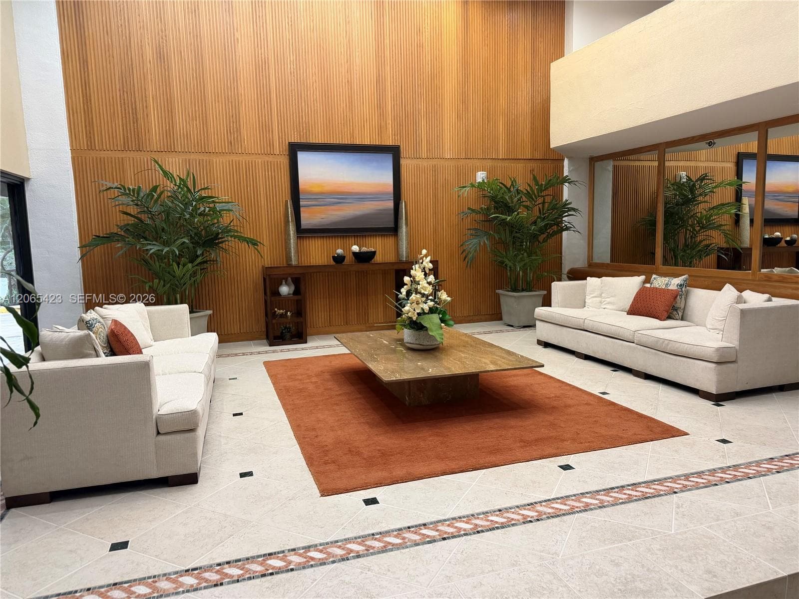 OCEAN LANE PLAZA CONDO · #909 in Key Biscayne - Photo 1
