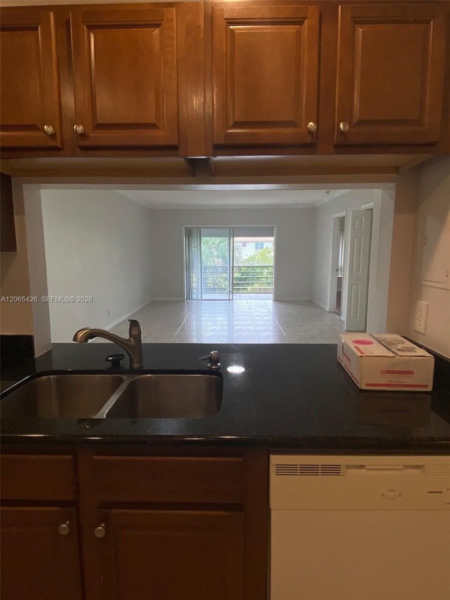 Crystal Greens · #202 in Deerfield Beach - Photo 8
