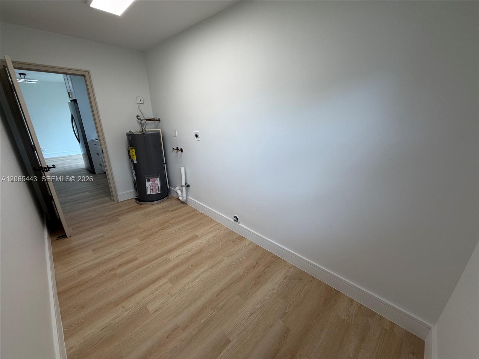 110 NE 17th Ct photo 13