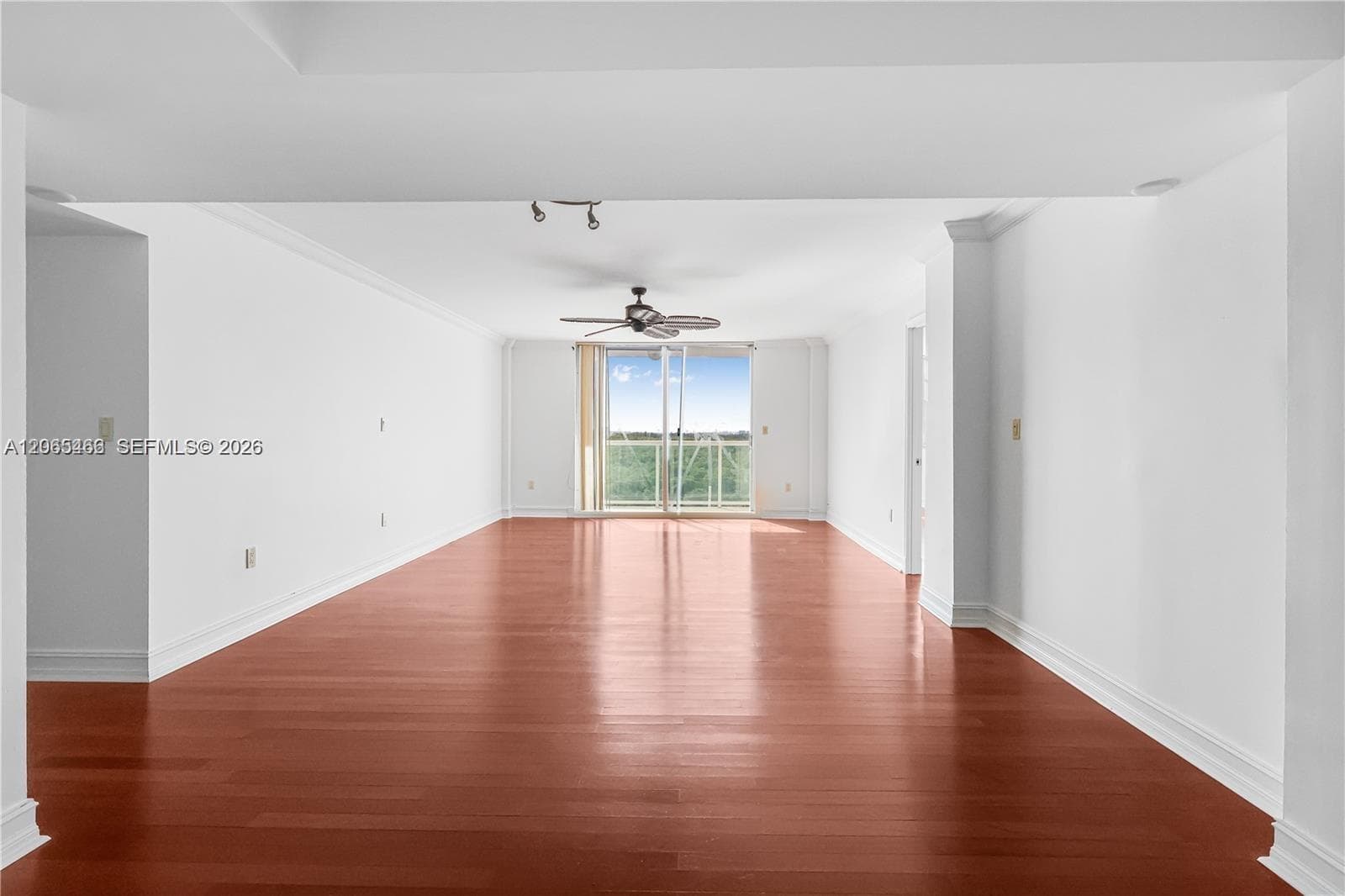 STRATFORD HOUSE CONDO · #1002 in North Miami Beach - Photo 9